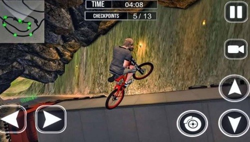 ɽ�����г�ģ����3D (3)